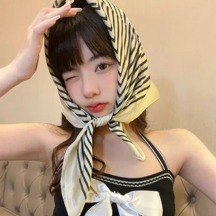 机组乘务员